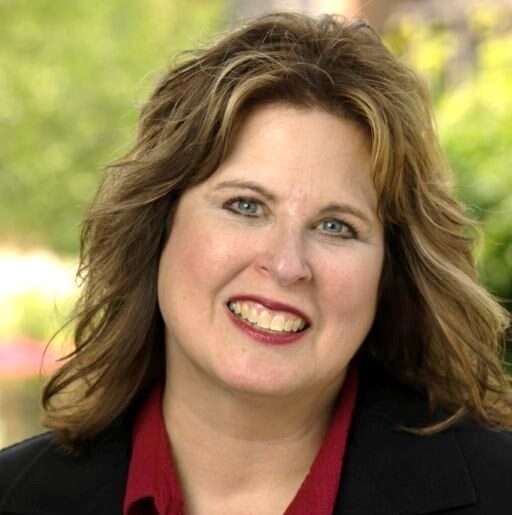 Cindy Ovokaitys, Move-In Coordinator